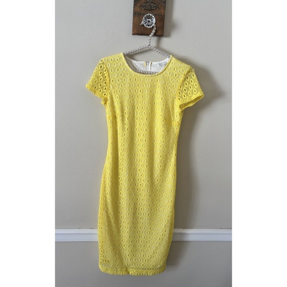 Bisou Bisou Womens Size 6 Yellow Lace Sheath Dress Short Sleeve Lined